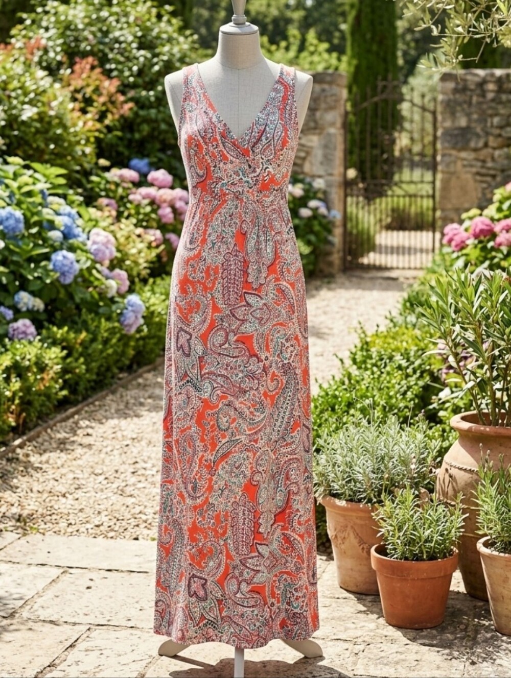 *Sleeveless V-Neck Paisley Maxi Dress in Coral and White Pit 19 LENGTH 58"